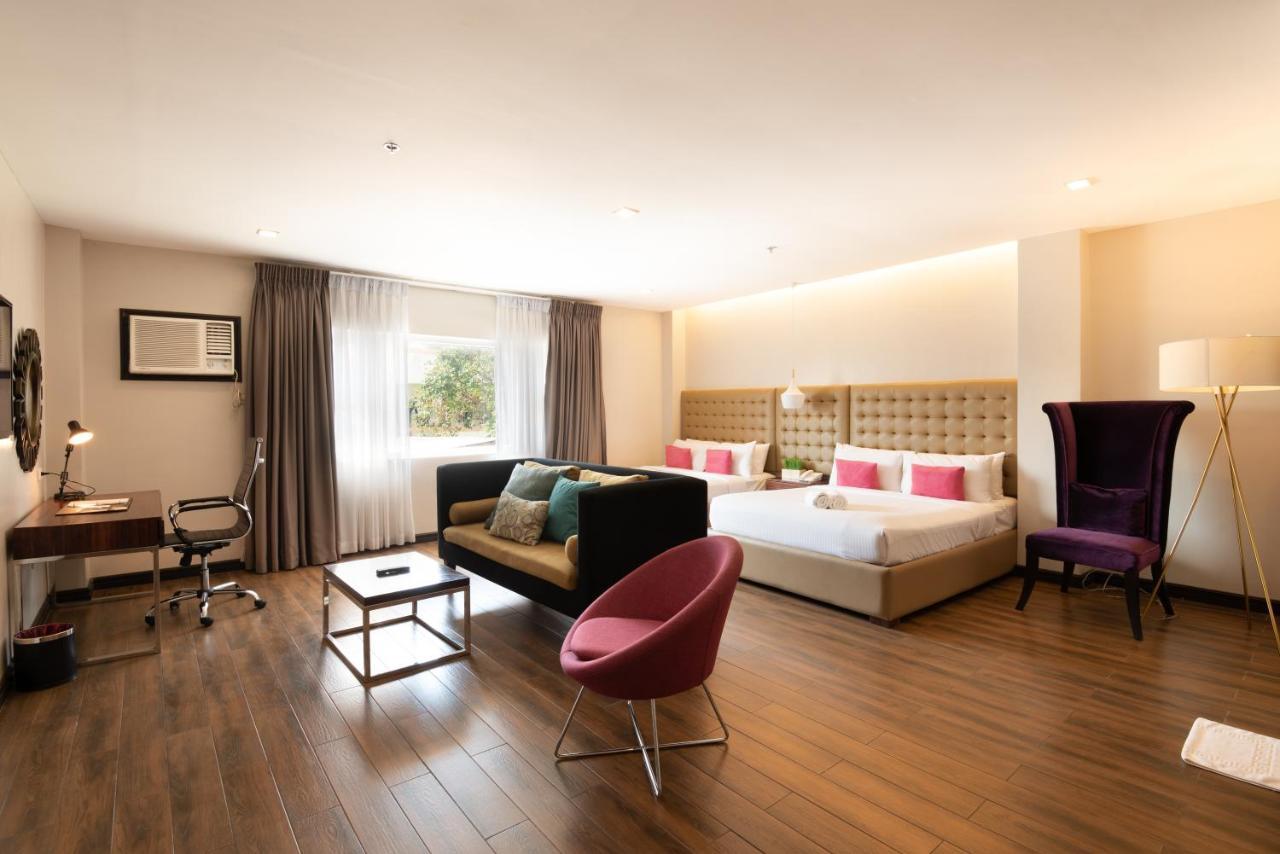 Lenox Hotel Dagupan City Eksteriør billede