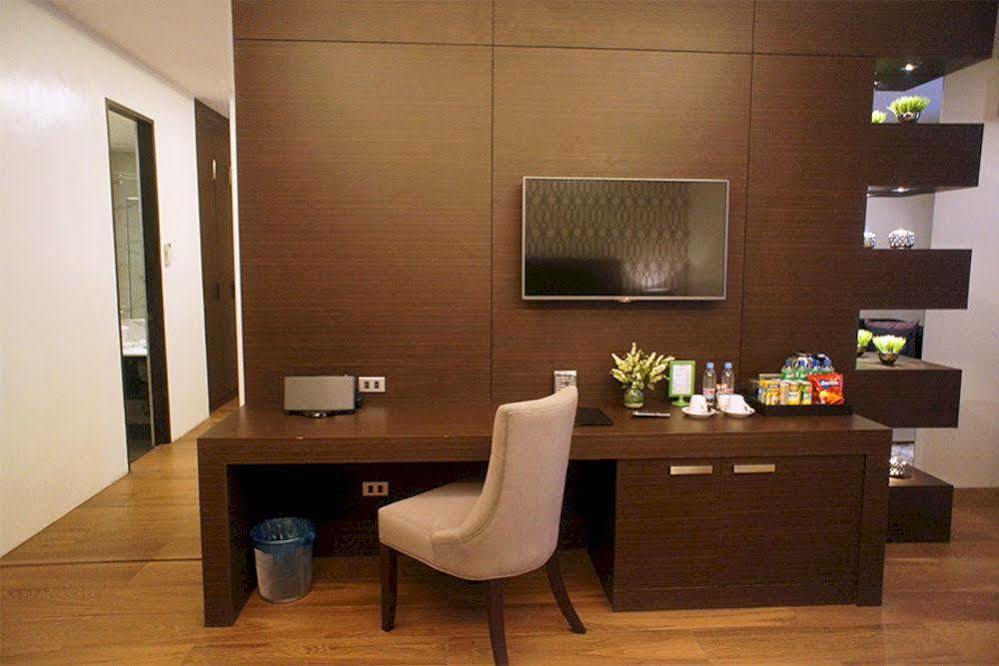 Lenox Hotel Dagupan City Eksteriør billede