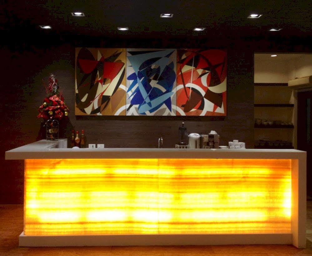 Lenox Hotel Dagupan City Eksteriør billede