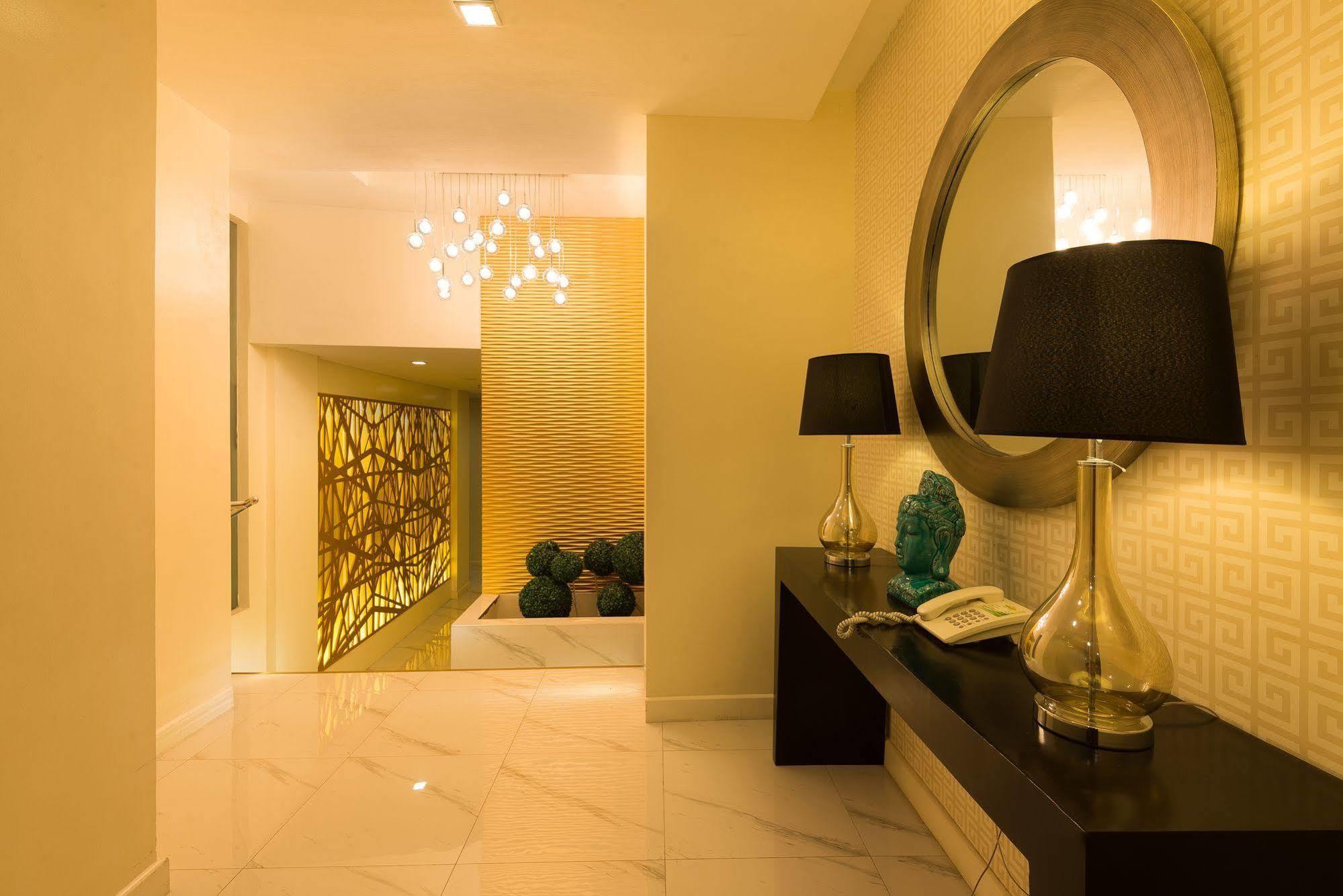 Lenox Hotel Dagupan City Eksteriør billede